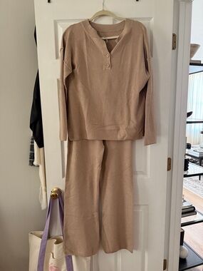 Beige Knit Two-Piece Loungewear Set